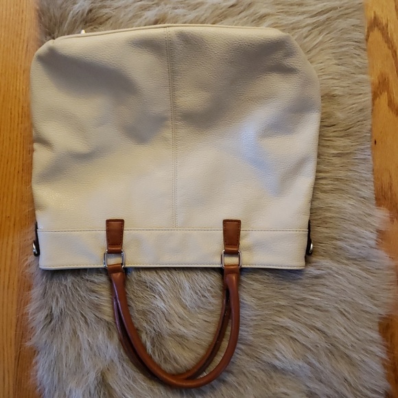 Street Level handbag - Picture 3 of 8